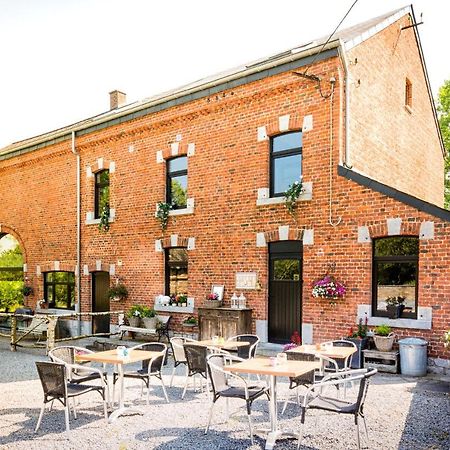 La Fleur Et Le Soleil Acomodação com café da manhã Durbuy Exterior foto
